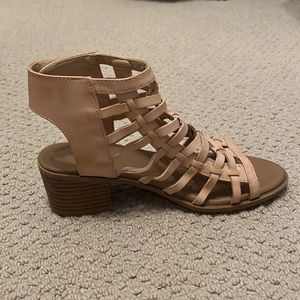 Sandal heels